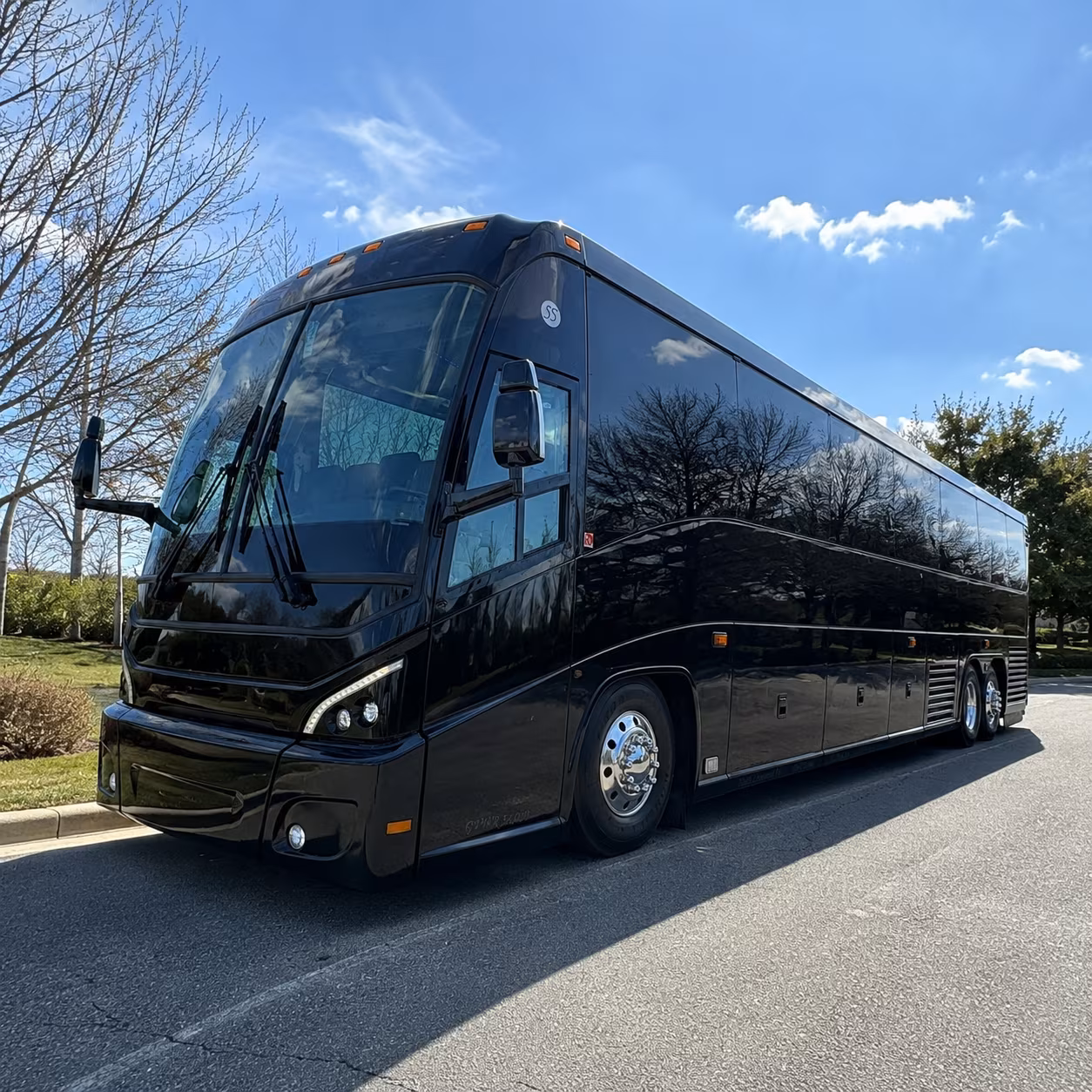 weekly worship shuttle buses for grand prairie congregations